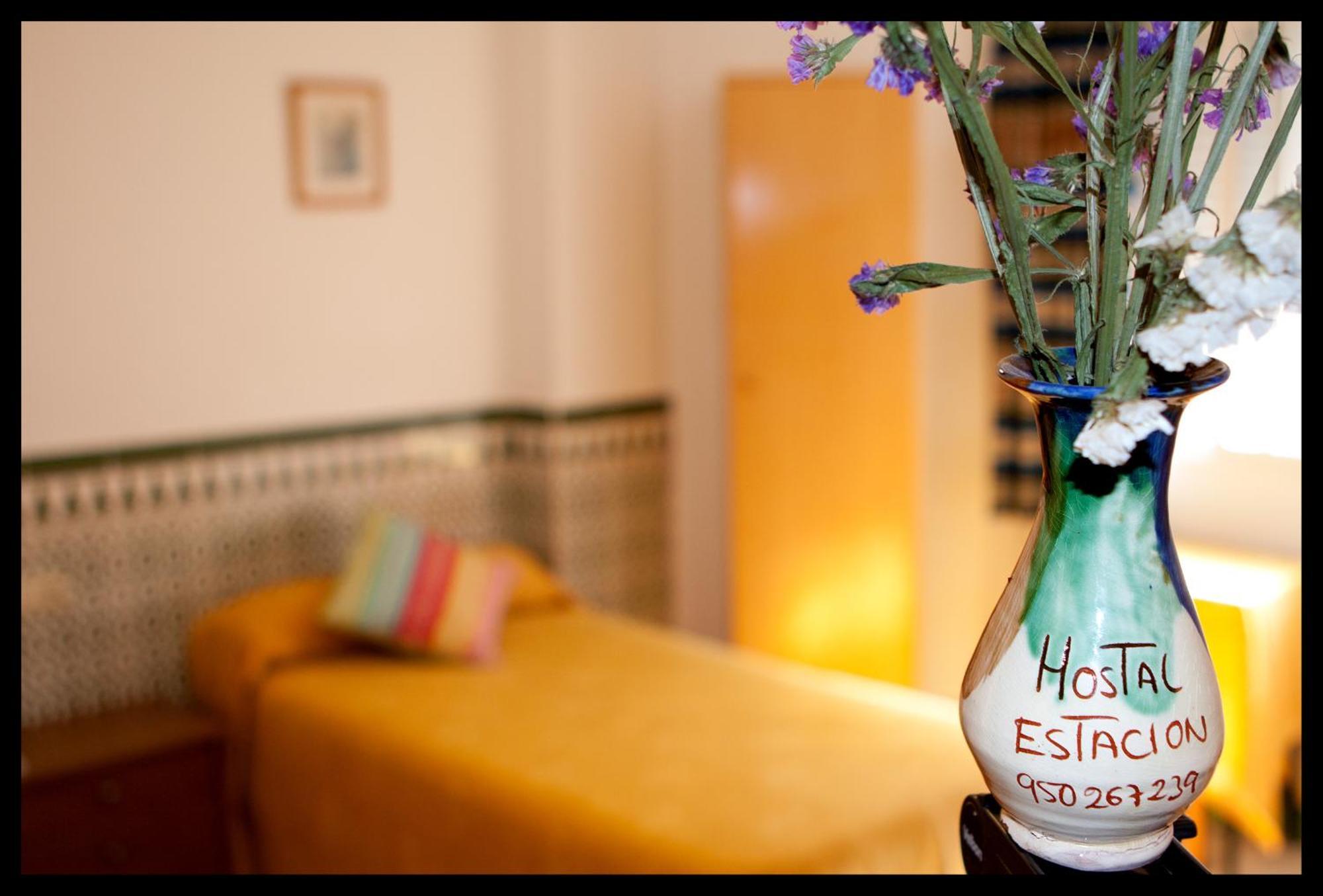 Hostal Estacion Альмерия Экстерьер фото