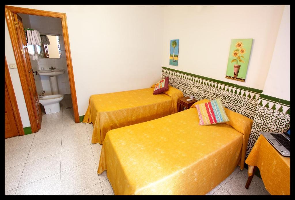 Hostal Estacion Альмерия Номер фото
